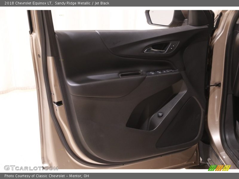 Sandy Ridge Metallic / Jet Black 2018 Chevrolet Equinox LT