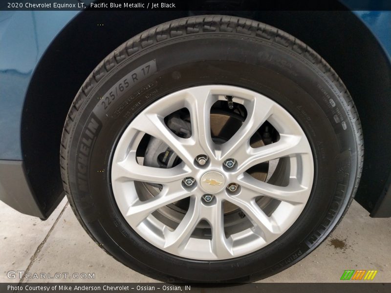 Pacific Blue Metallic / Jet Black 2020 Chevrolet Equinox LT
