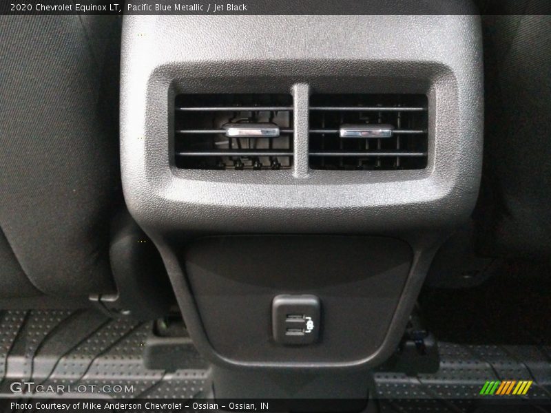 Pacific Blue Metallic / Jet Black 2020 Chevrolet Equinox LT