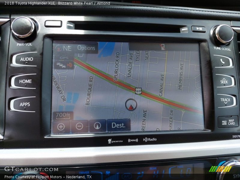 Blizzard White Pearl / Almond 2018 Toyota Highlander XLE