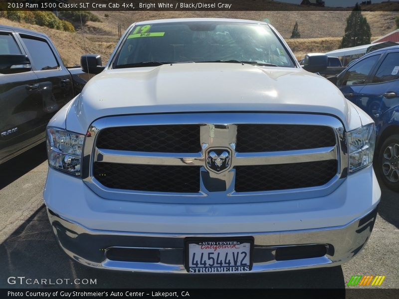 Bright White / Black/Diesel Gray 2019 Ram 1500 Classic SLT Crew Cab 4x4