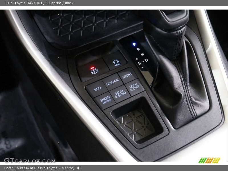 Blueprint / Black 2019 Toyota RAV4 XLE