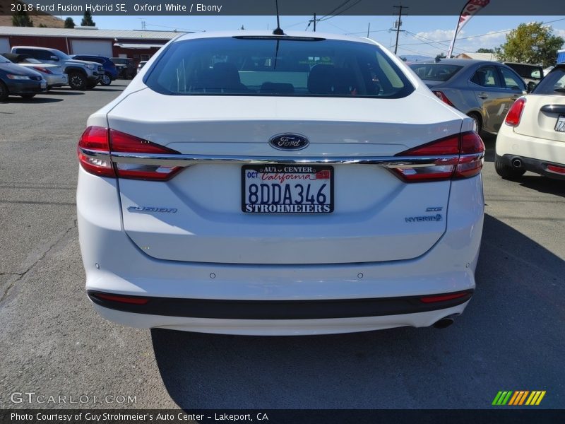 Oxford White / Ebony 2018 Ford Fusion Hybrid SE