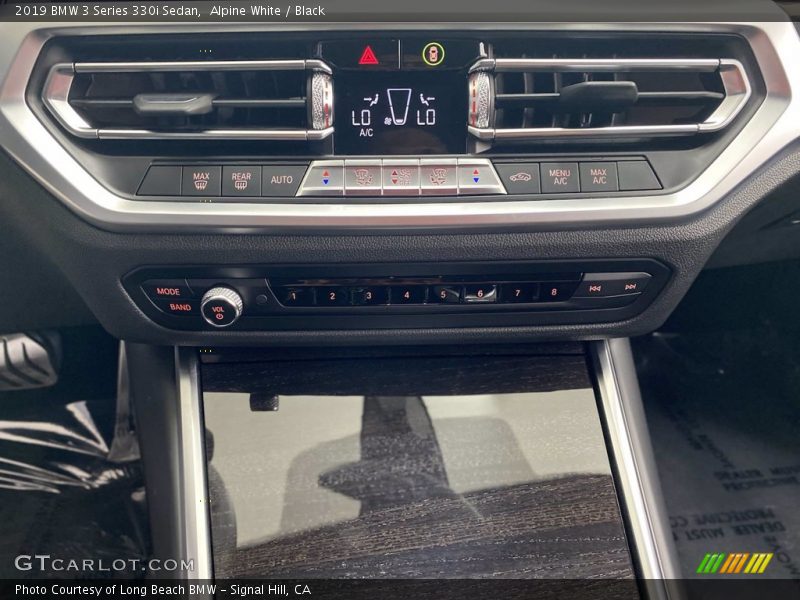 Alpine White / Black 2019 BMW 3 Series 330i Sedan