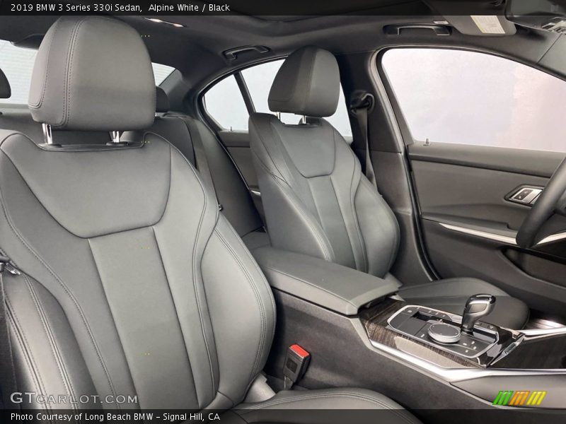 Alpine White / Black 2019 BMW 3 Series 330i Sedan