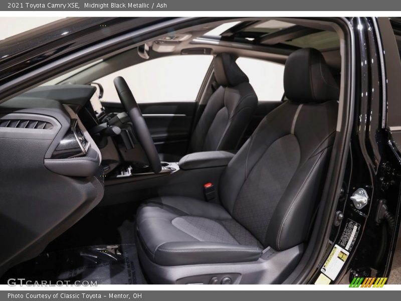 Midnight Black Metallic / Ash 2021 Toyota Camry XSE