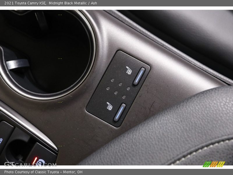 Midnight Black Metallic / Ash 2021 Toyota Camry XSE