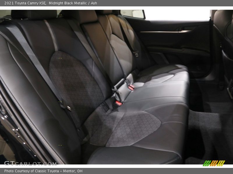 Midnight Black Metallic / Ash 2021 Toyota Camry XSE
