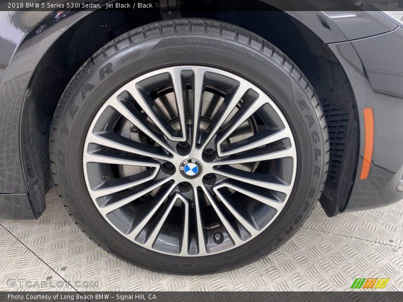 Jet Black / Black 2018 BMW 5 Series 530i Sedan