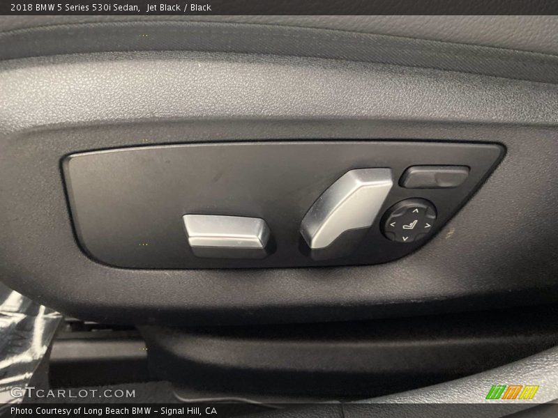Jet Black / Black 2018 BMW 5 Series 530i Sedan