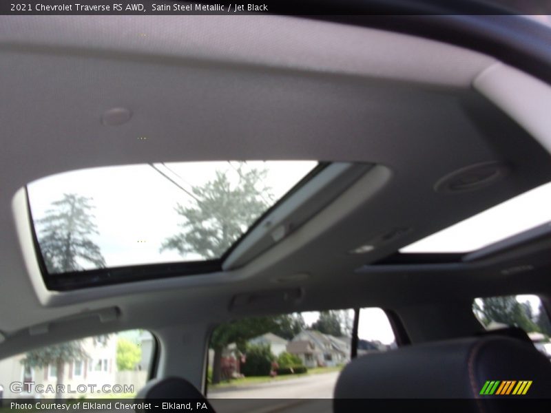 Satin Steel Metallic / Jet Black 2021 Chevrolet Traverse RS AWD