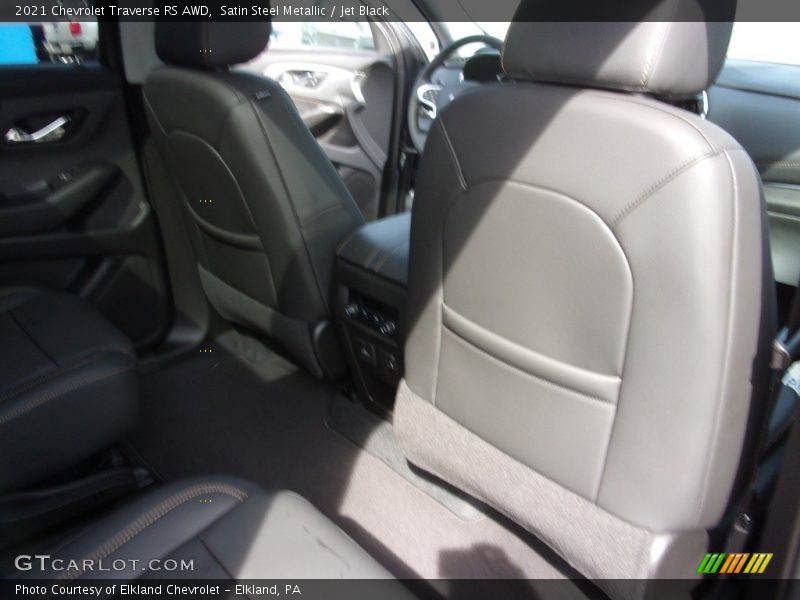Satin Steel Metallic / Jet Black 2021 Chevrolet Traverse RS AWD