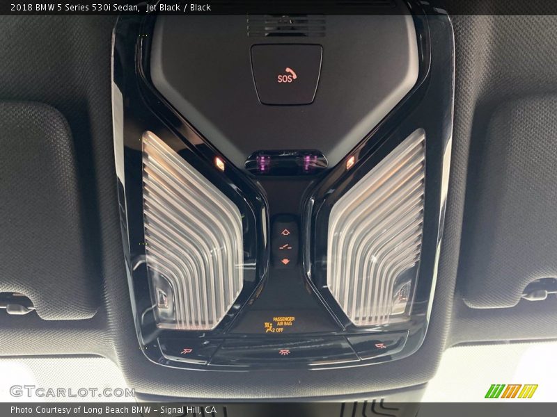 Jet Black / Black 2018 BMW 5 Series 530i Sedan