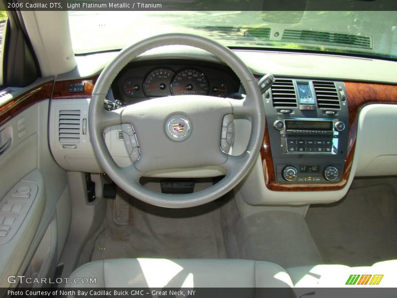 Light Platinum Metallic / Titanium 2006 Cadillac DTS