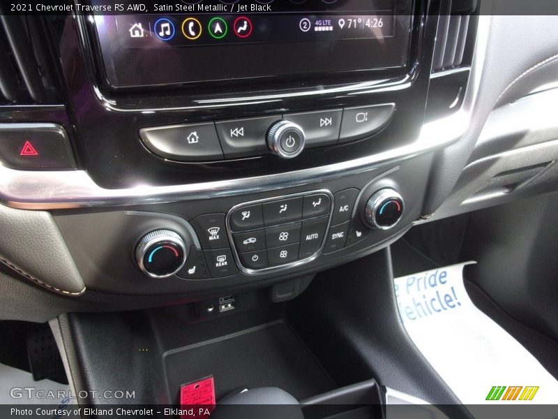 Satin Steel Metallic / Jet Black 2021 Chevrolet Traverse RS AWD