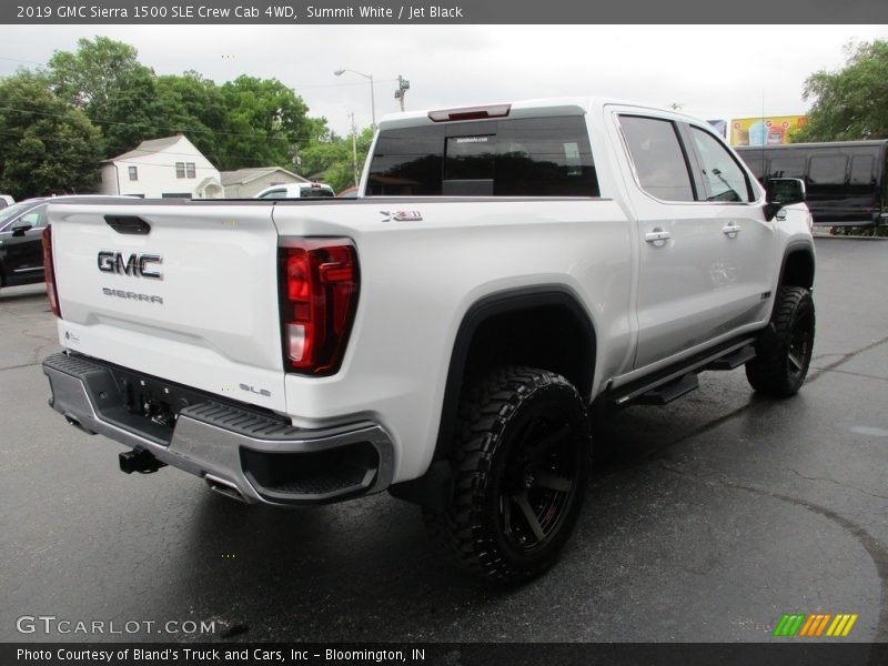 Summit White / Jet Black 2019 GMC Sierra 1500 SLE Crew Cab 4WD