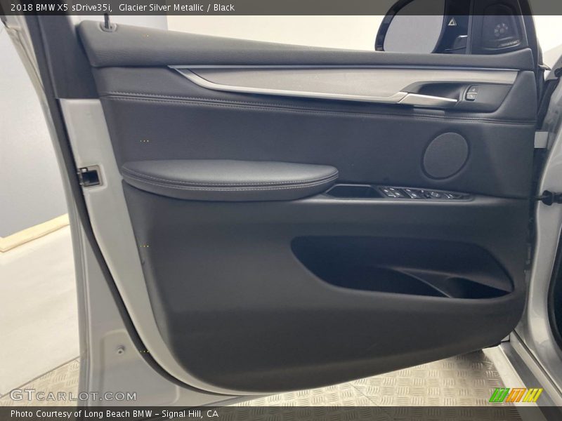 Glacier Silver Metallic / Black 2018 BMW X5 sDrive35i