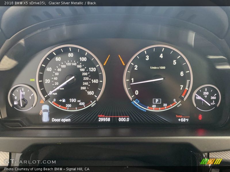 Glacier Silver Metallic / Black 2018 BMW X5 sDrive35i