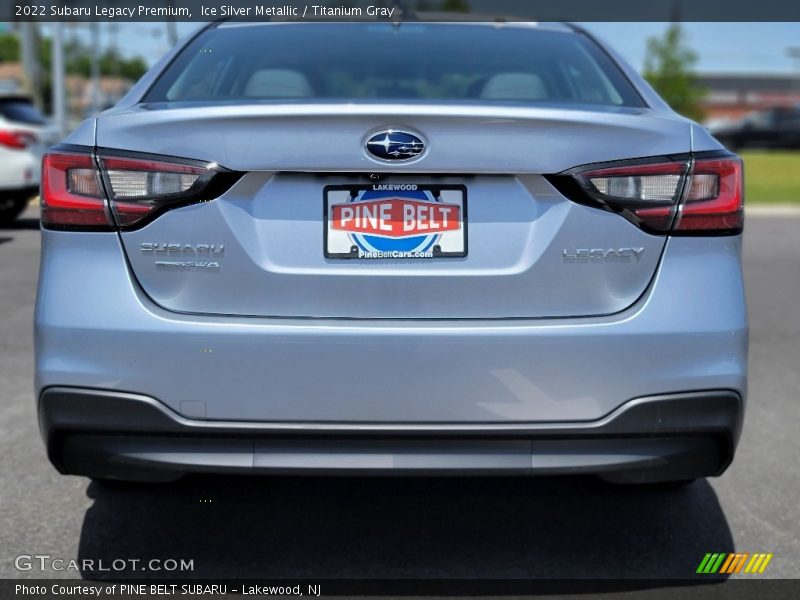 Ice Silver Metallic / Titanium Gray 2022 Subaru Legacy Premium