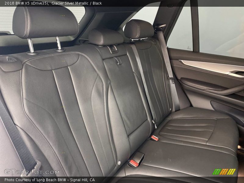 Glacier Silver Metallic / Black 2018 BMW X5 sDrive35i