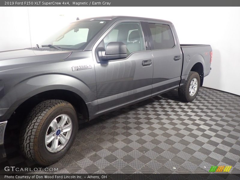 Magnetic / Earth Gray 2019 Ford F150 XLT SuperCrew 4x4