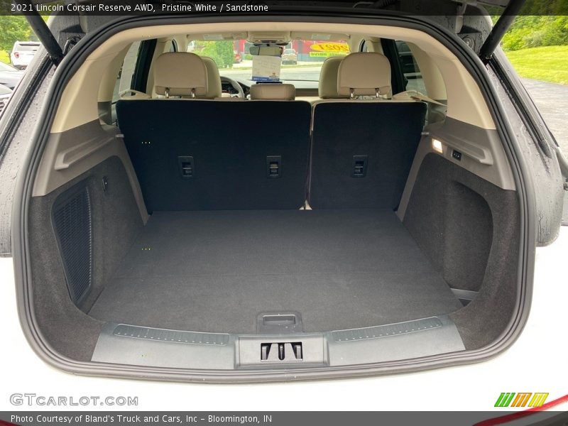  2021 Corsair Reserve AWD Trunk