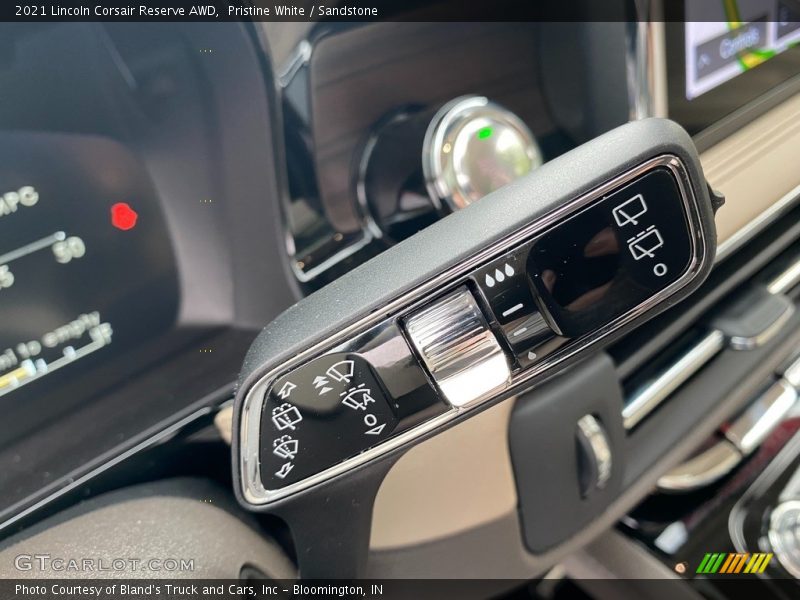 Controls of 2021 Corsair Reserve AWD