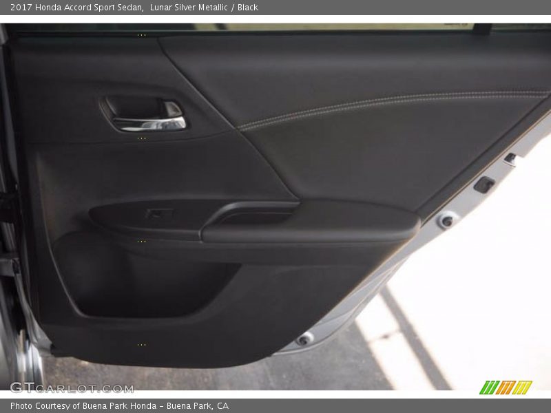 Lunar Silver Metallic / Black 2017 Honda Accord Sport Sedan