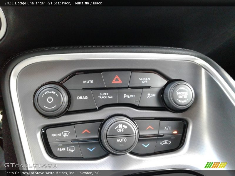 Hellraisin / Black 2021 Dodge Challenger R/T Scat Pack