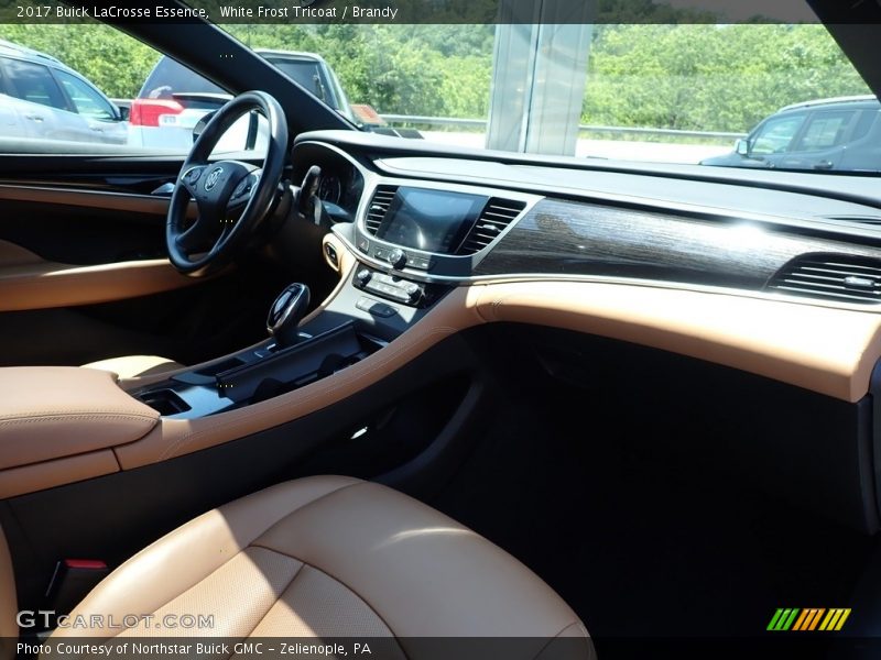 White Frost Tricoat / Brandy 2017 Buick LaCrosse Essence