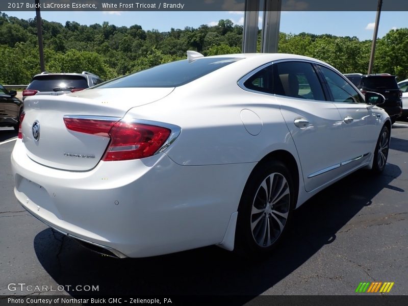 White Frost Tricoat / Brandy 2017 Buick LaCrosse Essence