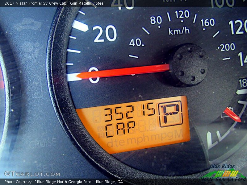 Gun Metallic / Steel 2017 Nissan Frontier SV Crew Cab