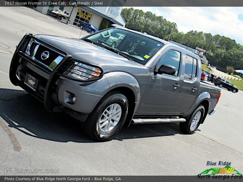 Gun Metallic / Steel 2017 Nissan Frontier SV Crew Cab
