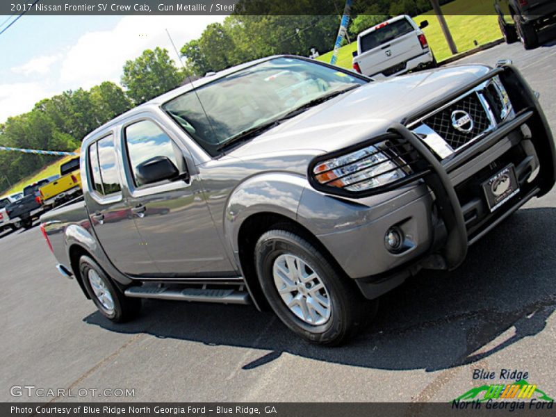 Gun Metallic / Steel 2017 Nissan Frontier SV Crew Cab