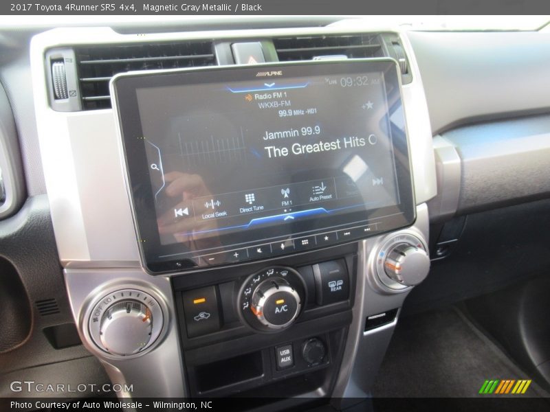Magnetic Gray Metallic / Black 2017 Toyota 4Runner SR5 4x4