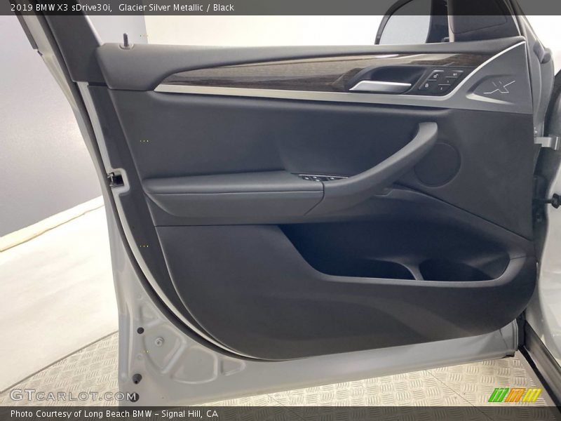 Glacier Silver Metallic / Black 2019 BMW X3 sDrive30i