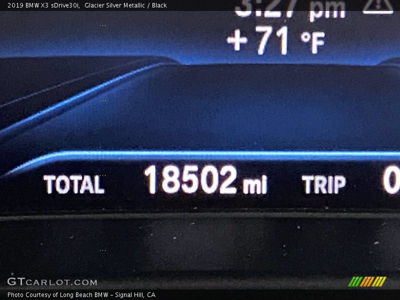 Glacier Silver Metallic / Black 2019 BMW X3 sDrive30i