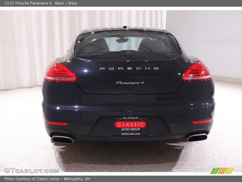 Black / Black 2015 Porsche Panamera 4