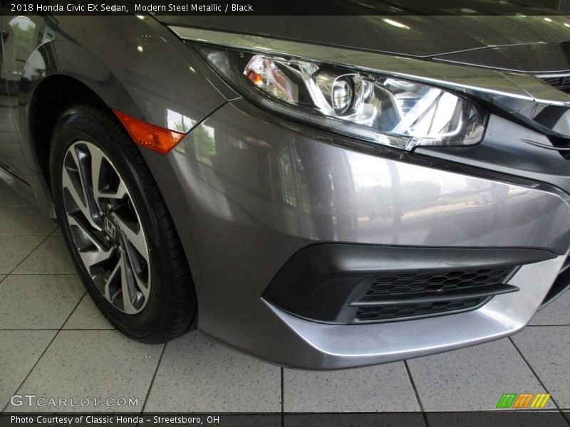 Modern Steel Metallic / Black 2018 Honda Civic EX Sedan