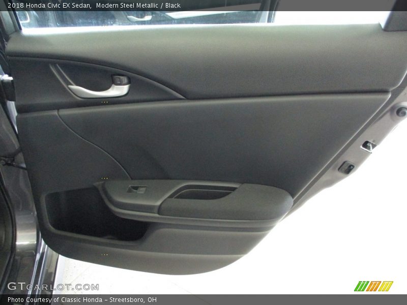 Modern Steel Metallic / Black 2018 Honda Civic EX Sedan