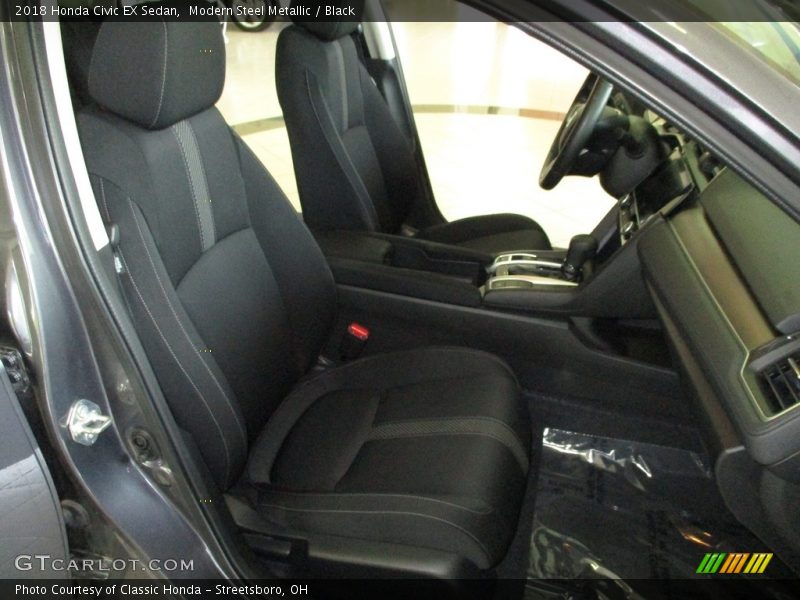 Modern Steel Metallic / Black 2018 Honda Civic EX Sedan