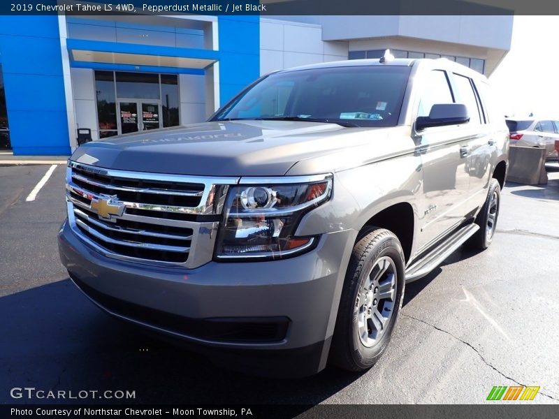 Pepperdust Metallic / Jet Black 2019 Chevrolet Tahoe LS 4WD