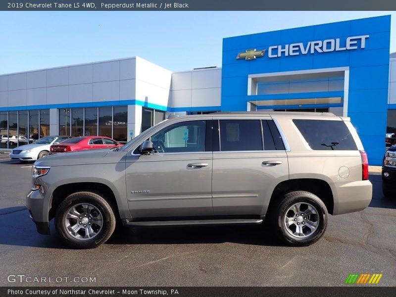 Pepperdust Metallic / Jet Black 2019 Chevrolet Tahoe LS 4WD