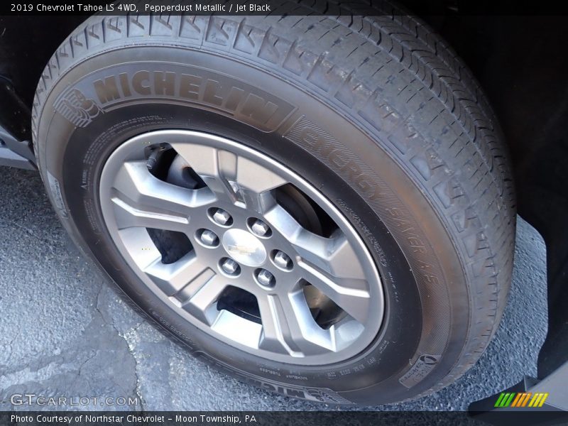 Pepperdust Metallic / Jet Black 2019 Chevrolet Tahoe LS 4WD