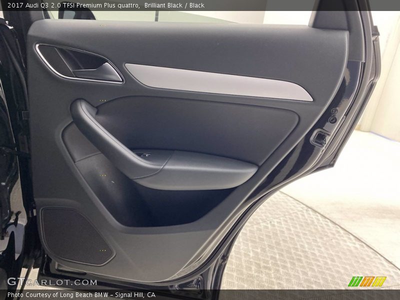 Door Panel of 2017 Q3 2.0 TFSI Premium Plus quattro