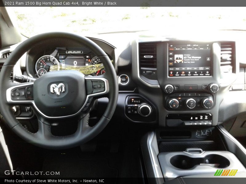 Bright White / Black 2021 Ram 1500 Big Horn Quad Cab 4x4