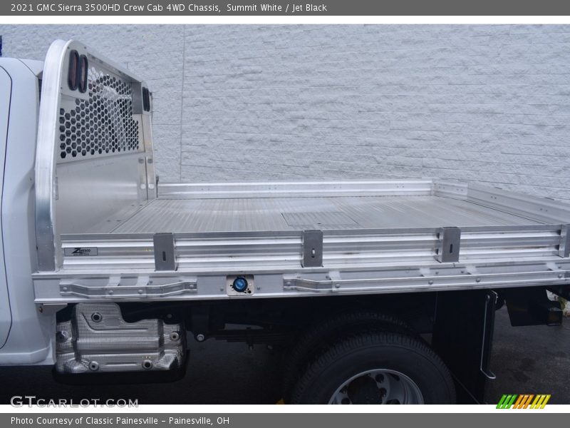 Summit White / Jet Black 2021 GMC Sierra 3500HD Crew Cab 4WD Chassis