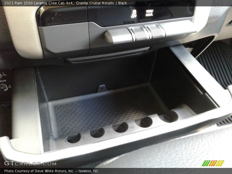 Granite Crystal Metallic / Black 2021 Ram 1500 Laramie Crew Cab 4x4
