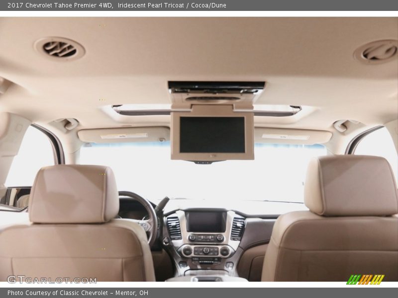 Iridescent Pearl Tricoat / Cocoa/Dune 2017 Chevrolet Tahoe Premier 4WD
