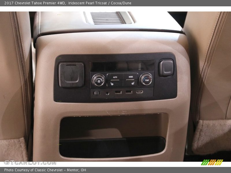 Iridescent Pearl Tricoat / Cocoa/Dune 2017 Chevrolet Tahoe Premier 4WD